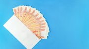 сколько денег подарить на др